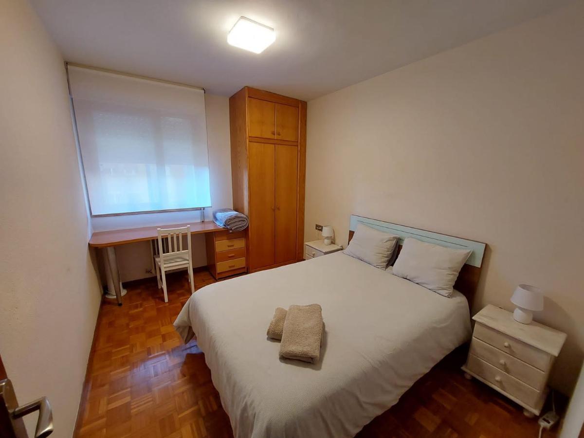 Piso Sencillo Y Acogedor Con Parking Gratuito Διαμέρισμα Baranain Εξωτερικό φωτογραφία